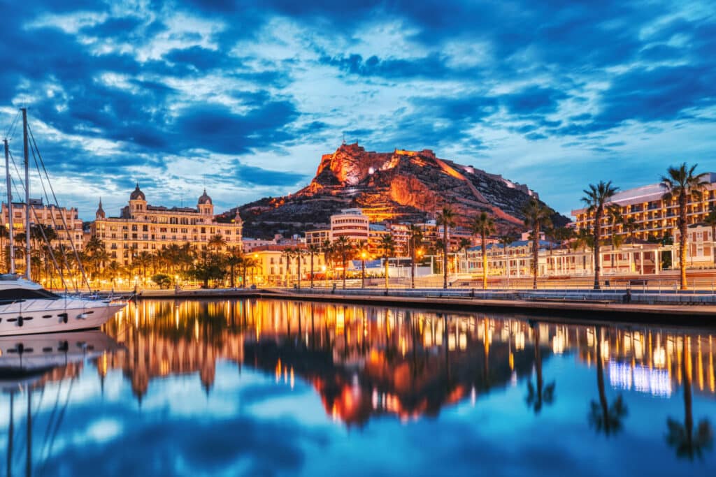 Alicante Cruise