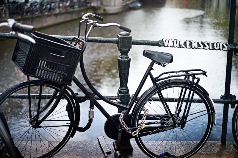 Bike by canal - Amsterdam Cruises